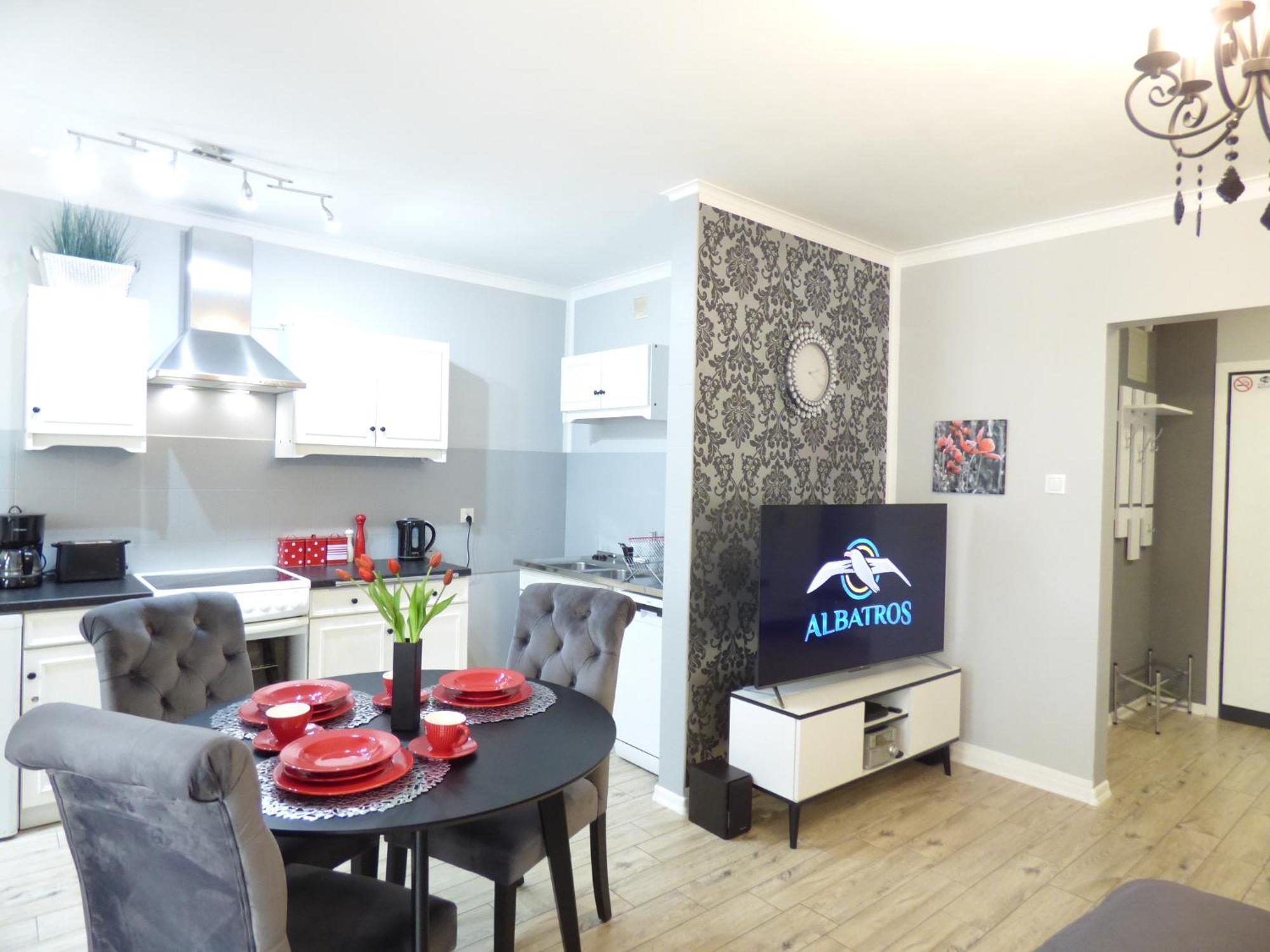 Albatros Ark Apartament *